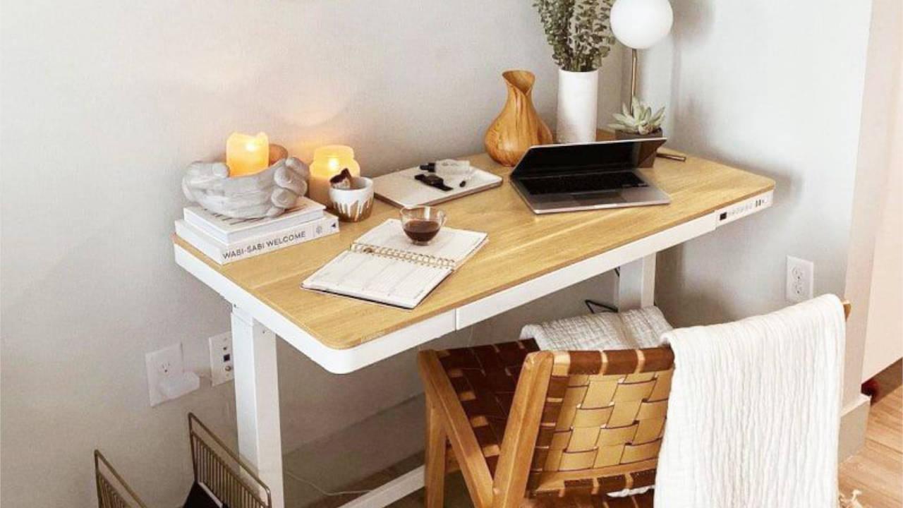 ¡Los escritorios elevables de lujo están a precios IMPRESIONANTES hoy, ¡aprovéchalos YA!