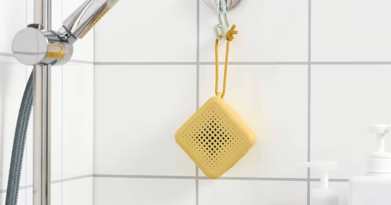 ¡No podrás creer que IKEA tenga el altavoz portátil estrella del verano a solo 12 €!