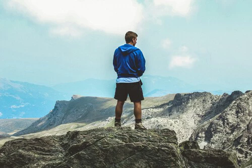 ¡Increíble rebaja! Consigue las zapatillas Salomon perfectas para senderismo a precio de ganga antes del Prime Day en Amazon