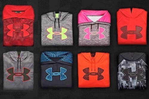 ¡La sudadera Under Armour que está arrasando en Amazon: cómoda, calentita y con un descuentazo IMPERDIBLE!