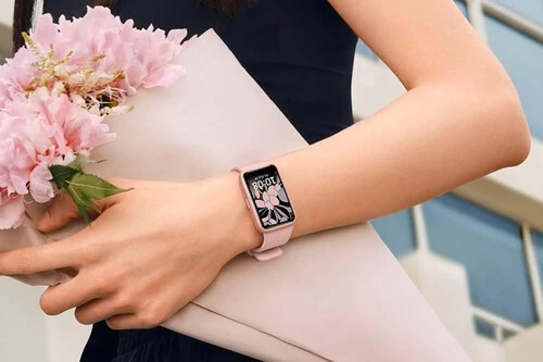 ¡El reloj deportivo de Huawei que arrasa en Amazon esta Navidad por su pantalla táctil, batería infinita y diseño irresistible!