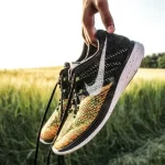¡Las mejores zapatillas de running de Asics, Adidas, Nike y más que te harán brillar esta Navidad!