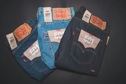 ¡Levi’s lanza los nuevos 501 cortos a mitad de precio! ¡No te lo puedes perder!