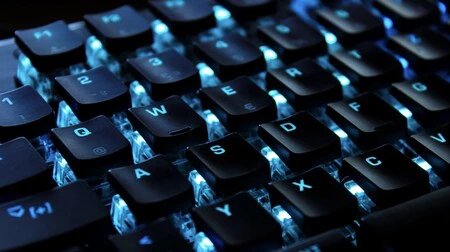 ¡Los mejores teclados inalámbricos para gamers en 2025: ¡Descubre cuál es el más TOP para ti!