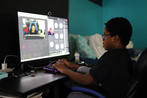 ¡Los 5 periféricos de PC que DEBES tener si te regalaron un ordenador o portátil gaming esta Navidad!