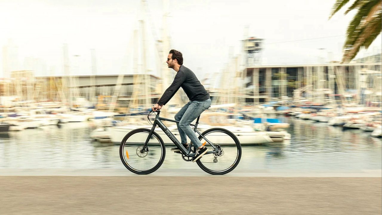 ¡80 km de autonomía y fabricada en Europa! Esta bicicleta eléctrica cambiará tu forma de moverte por la ciudad.