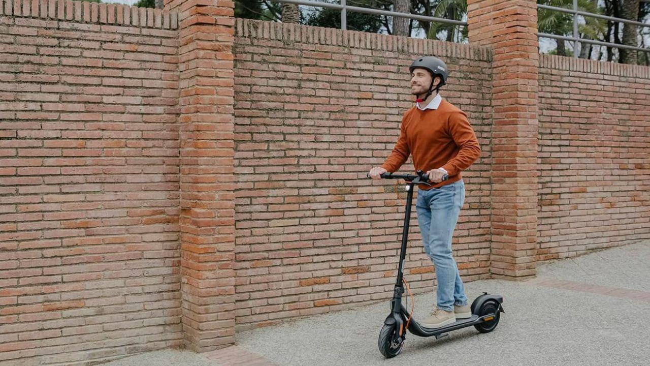 «¡Descubre por qué el patinete eléctrico Segway-Ninebot mejor valorado de Amazon me ha cambiado la vida!»