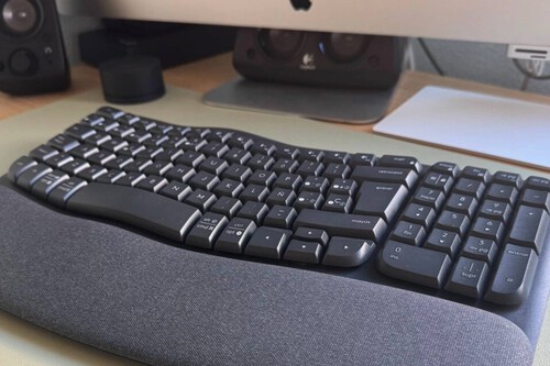 ¡Descubre el teclado ergonómico de Logitech que eliminará el dolor de muñecas y te hará más productivo!