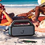 ¡El verano se acaba, pero con este altavoz Bluetooth tendrás la fiesta en casa todo el año!