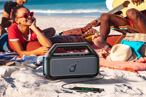 ¡El verano se acaba, pero con este altavoz Bluetooth tendrás la fiesta en casa todo el año!