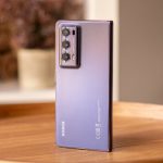 ¡Este móvil plegable a un precio IMPERDIBLE viene con un regalo que NO TE PUEDES PERDER!