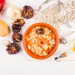 ¡Este electrodoméstico te permitirá cocinar tus recetas favoritas sin levantarte del sofá!