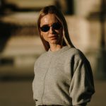 ¡Los botines de piel con tacón sensato de Clarks que están arrasando este invierno y que las mujeres +50 no pueden dejar de usar!