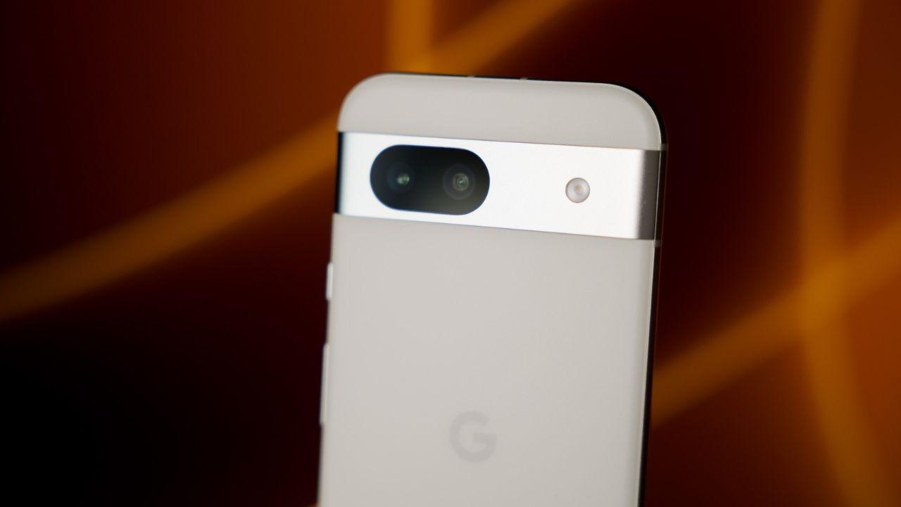 ¡No vas a creer los precios de liquidación del Google Pixel 8a en Amazon, MediaMarkt y PC Componentes!