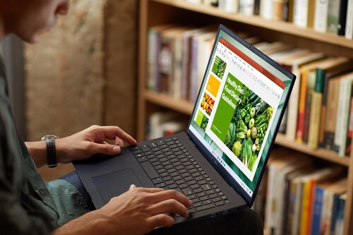 ¡Este portátil ultraligero te permitirá trabajar 30 horas seguidas sin necesidad de enchufarlo!