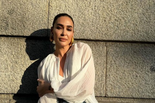 ¡Descubre las únicas zapatillas de Gioseppo que transforman tu look formal con legging y camisa!