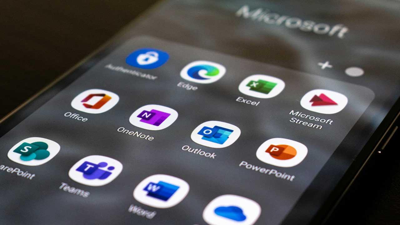 ¡Aprovecha AHORA! 15 meses de Microsoft 365 al 66% de DESCUENTO y un antivirus GRATIS: ¡solo por Black Friday!