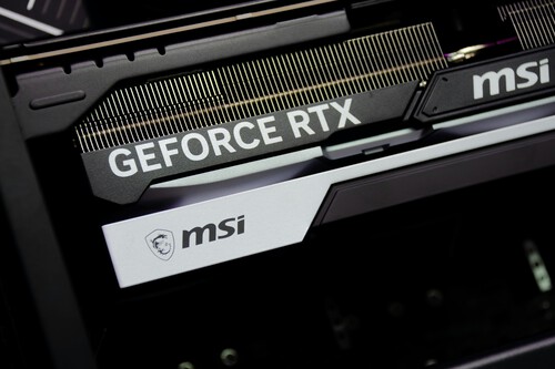 ¡Esta RTX 4070 Ti Super te sorprenderá por su diseño inspirado en Stalker 2, mucho más que por su potencia!