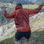 ¡El outlet de El Corte Inglés desafía a The North Face con chaquetas Salomon a ¡70% de descuento!