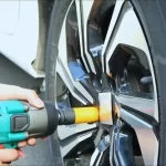 ¡Increíble oferta para manitas! Esta potente llave de impacto a batería está a un precio irresistiblemente rebajado ¡No te lo puedes perder!