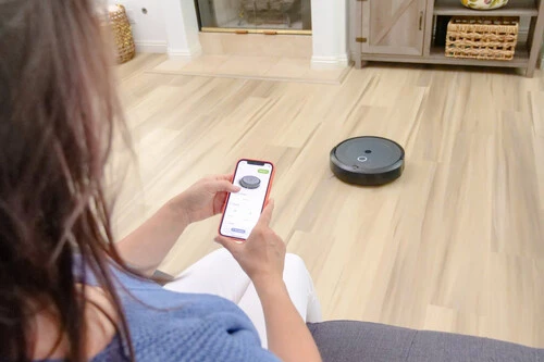 ¡Increíble! Roomba revoluciona el mercado: su robot aspirador friega y es más barato que el Xiaomi ¡No lo vas a creer!