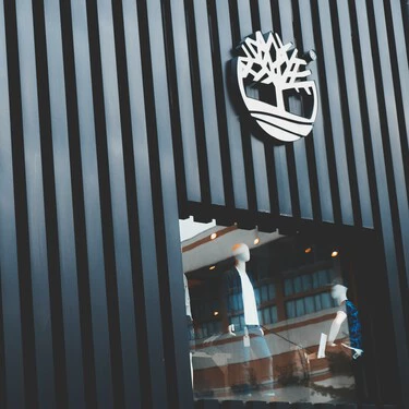 ¡El Corte Inglés arrasa con descuentazos en su outlet: Zapatillas Timberland a casi mitad de precio para este otoño!