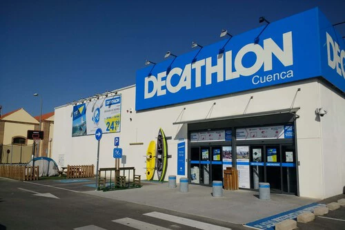¡Increíble liquidación en Decathlon antes del Black Friday! Zapatillas Skechers y sudaderas Adidas a mitad de precio ¡Solo por tiempo limitado!