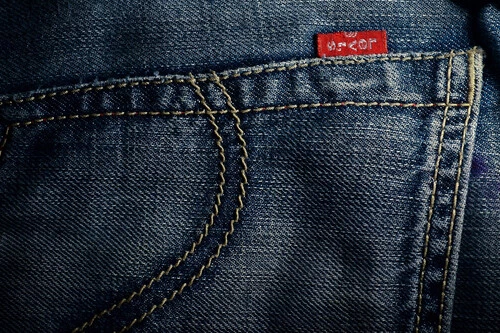 ¡Levi’s arrasa en Black Friday con vaqueros a mitad de precio! ¡501, 512 y más por solo el 50%!