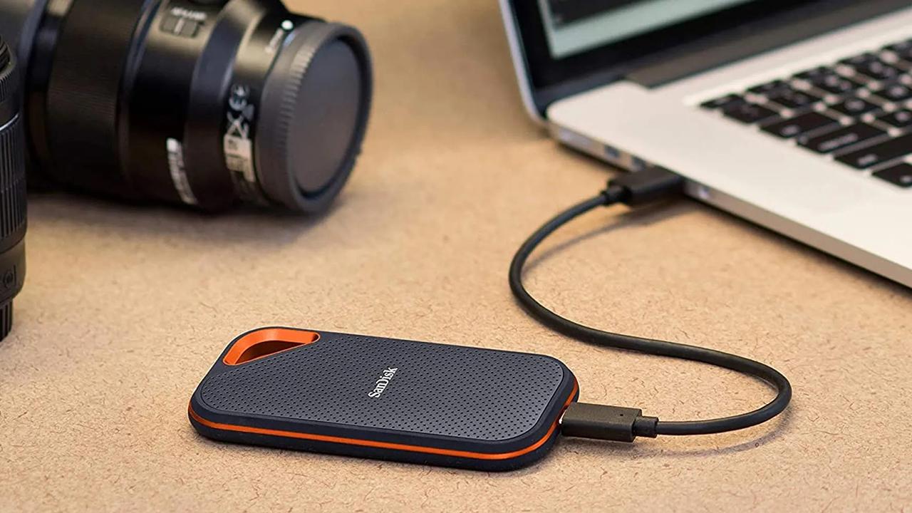 ¡Impresionante! Amazon desploma al mínimo este disco SSD todoterreno de 2 TB ¡Oferta explosiva por tiempo limitado!