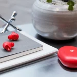¡Olvida los AirPods 4 y Pro! Descubre la alternativa que está revolucionando el mercado y no te costará una fortuna