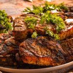 Este gadget convierte tu microondas en una parrilla ¡y la carne queda mejor que en la barbacoa!