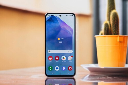 ¡Locura total! PcComponentes revienta el precio de este Samsung de gama media con batería brutal