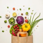 Descubrí este truco y ahora nunca más guardo frutas y verduras en la nevera
