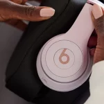 ¡Olvídate de los AirPods! Esta joya de Beats es mil veces mejor (y cuesta menos)