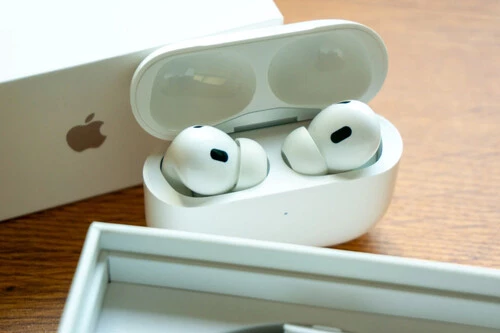 ¡No Regales AirPods 4 en Navidad! El Modelo Pro Está Barato y Te Sorprenderá Lo Que Cuesta Ahora