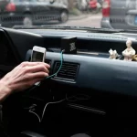 ¡No vas a creer las 2 apps que convierten tu gadget en el copiloto perfecto, sin cables y siempre actualizado!