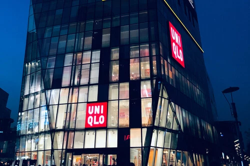 ¡No vas a creer las prendas térmicas top de Uniqlo que están REBAJADAS y perfectas para tu viaje!