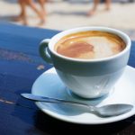 No vas a creer lo que hace esta cafetera con solo enchufarla: ¡18 tipos de café al instante!