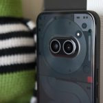 ¡Parece un iPhone, pero es algo MUCHO mejor! Descubre el móvil que dejará a todos con la boca abierta