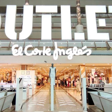 ¡No vas a creer el descuentazo del 60% en chaquetas Izas que El Corte Inglés acaba de lanzar en su outlet!