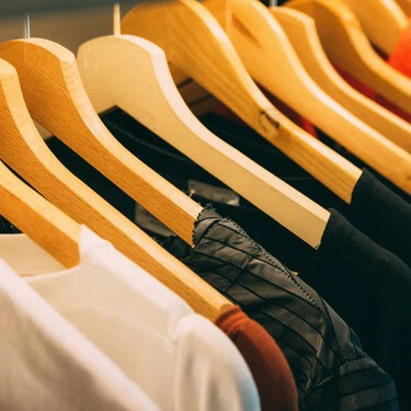 ¡Increíble! Faldas a 3 euros y mallas a 2 euros: Lefties liquidando TODO a precios que no vas a creer