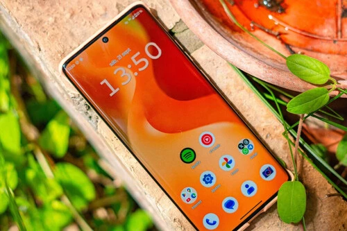¡Este móvil TOP cuesta menos de 300 euros y te dejará sin palabras!