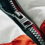 ¡Locura total en El Corte Inglés! Abrigos Tommy Hilfiger con hasta un 60% de descuento sólo por tiempo limitado