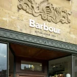 ¡El Corte Inglés revienta precios: abrigos Barbour con hasta un 60% de descuento solo por tiempo limitado!