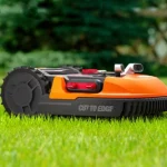 ¡El robot que transformará tu jardín mientras tú te relajas!