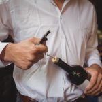 ¡Abrir el vino en Nochebuena nunca fue tan fácil: descubrirás el truco que cambiará tu cena para siempre!
