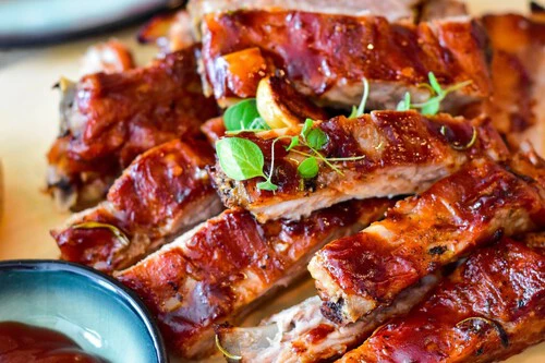 ¡Olvídate de la barbacoa! Cocina carne a la parrilla en tu microondas y sorpréndete del resultado