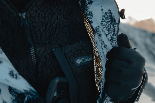 ¡Vuelve la chaqueta polar de Columbia más codiciada y ahora a mitad de precio!