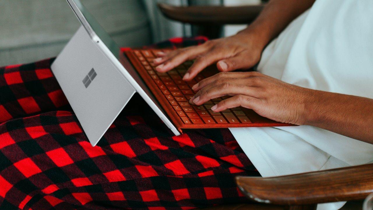 ¡Consigue 15 meses de Office 365 y un antivirus GRATIS con este increíble regalo navideño de última hora!
