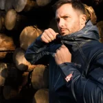 ¡Esta chaqueta Columbia impermeable arrasa y cuesta menos que Helly Hansen!